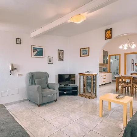 Sa Pramma سينيسكولا