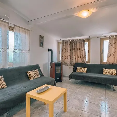 Sa Pramma Apartment